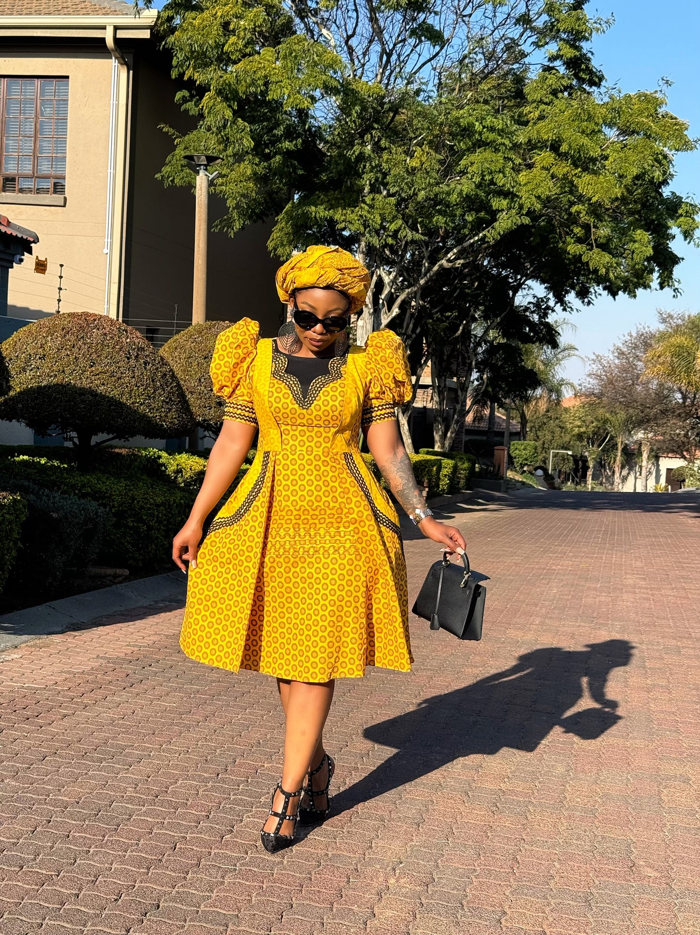 Modern makoti