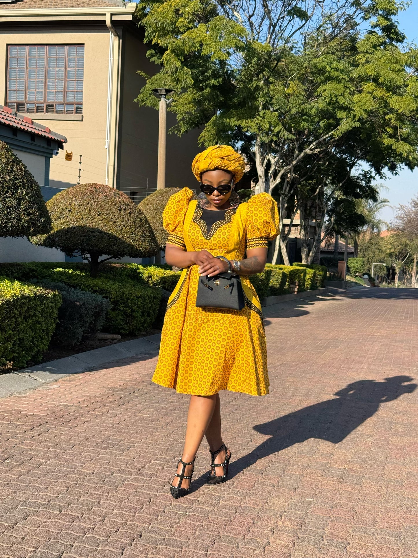 Modern makoti
