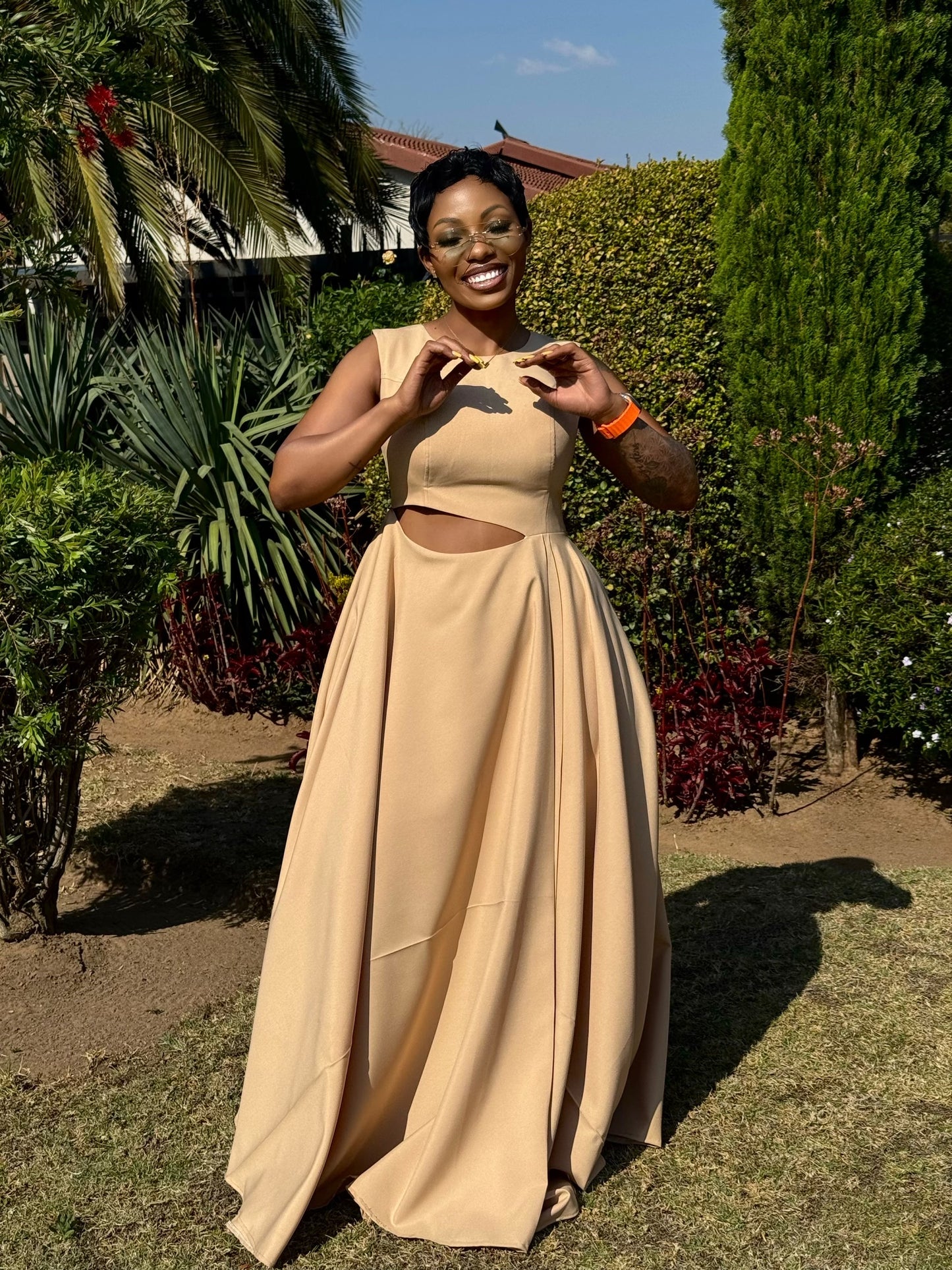 Open tummy chic maxi dress