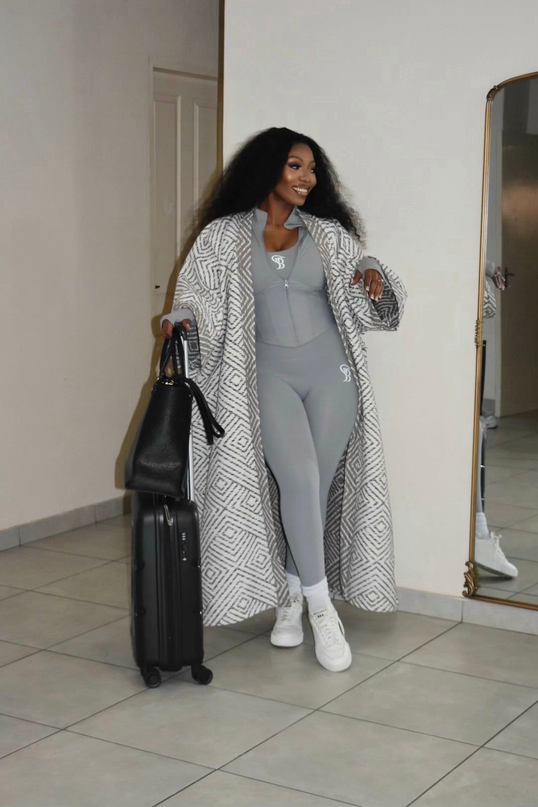 Winter grey/white kimono