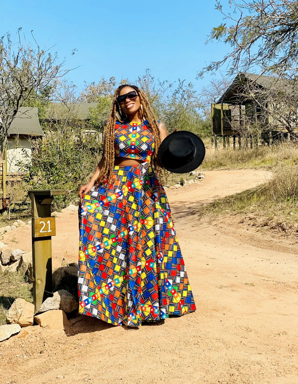 Spontaneous colourful maxi