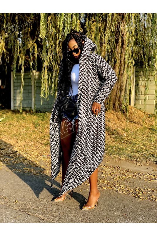 bold print black/white kimono hoody - coats