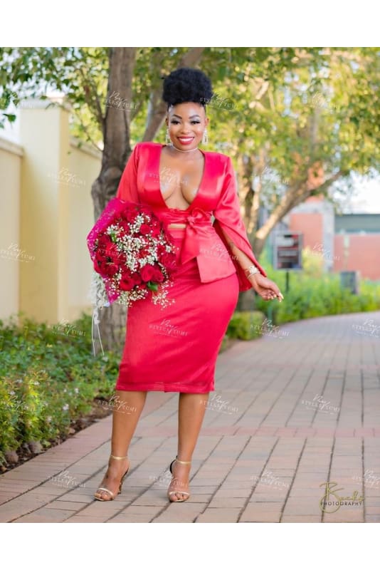 Red valetine skirt suit